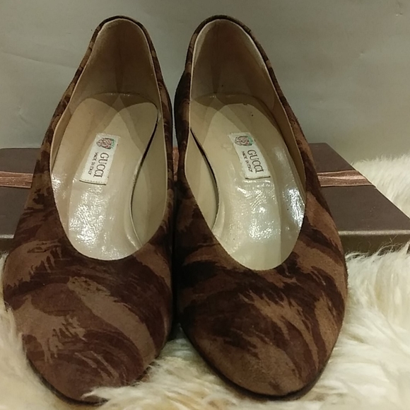 GUCCI SUEDE PUMP SIZE 38.5 (8.5) - Picture 8 of 14